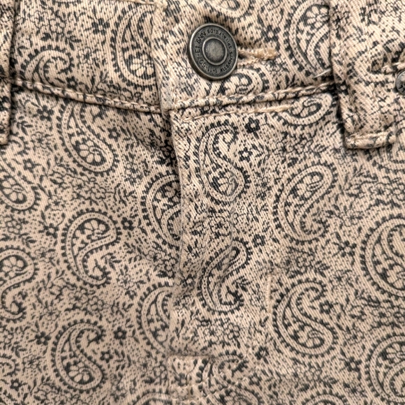 All Saints Spitalfields Paisley print cropped skinny jeans, camel & grey, size 8 - Picture 12 of 13